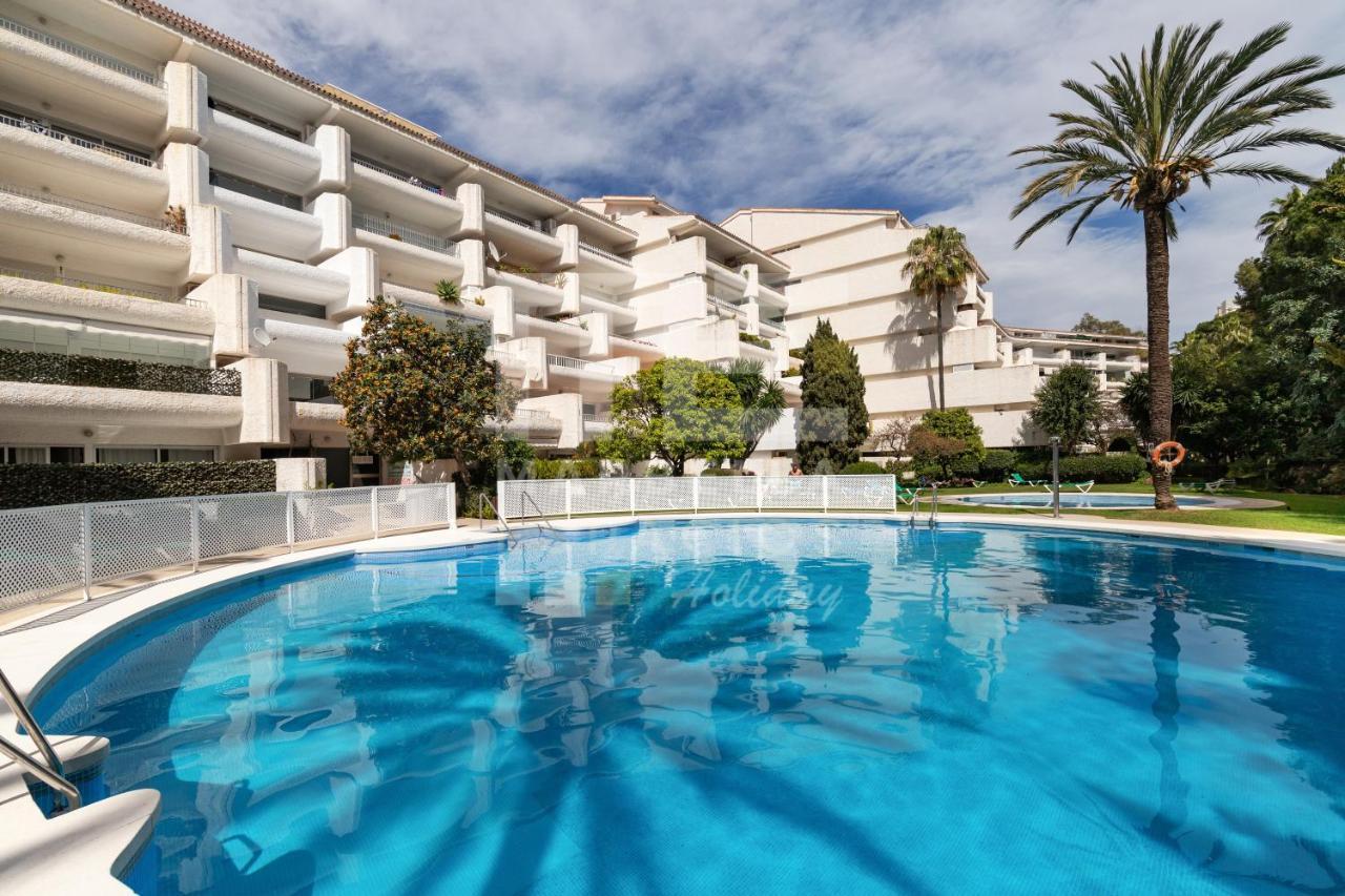 Roy Boston Marbella By Florentia Homes Esterno foto